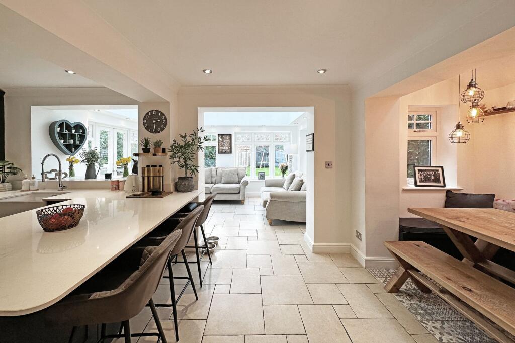 Additional image 23 of Warwick Road, Knowle, B93