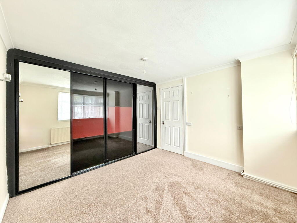 Additional image 10 of Bronte Close, Shirley