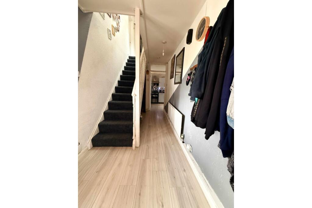 Additional image 14 of Dormston Close, Redditch, B98