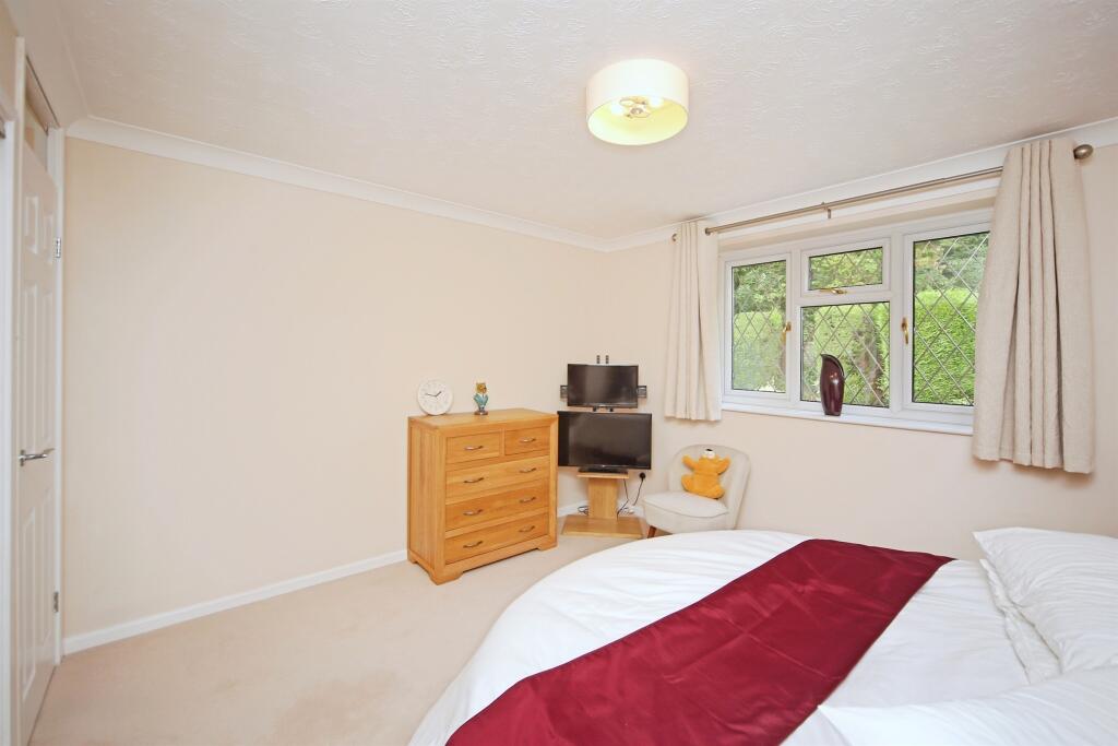 Additional image 9 of Kempsford Close, Redditch