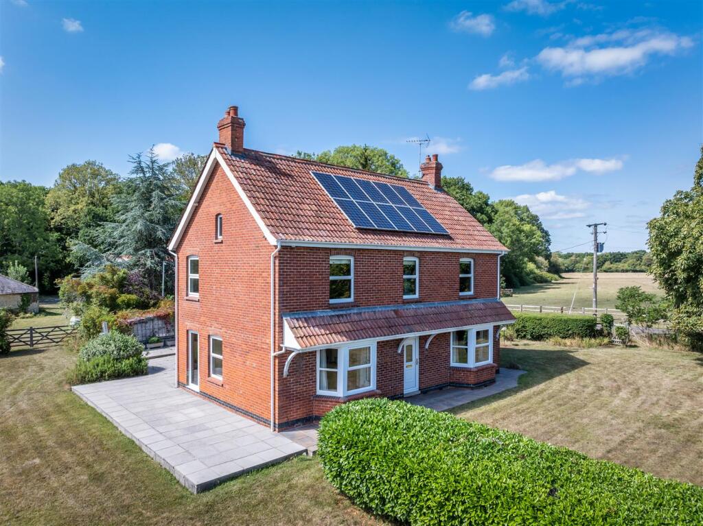 Additional image 5 of Amouracre Farm