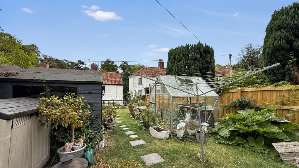 Additional image 16 of Chalford Gardens, Westbury