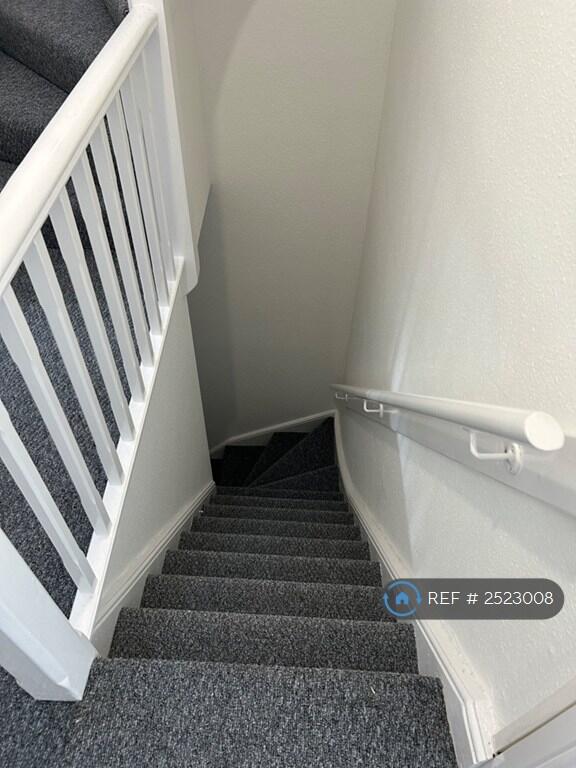 Additional image 3 of Mount Pleasant, Redditch, B97