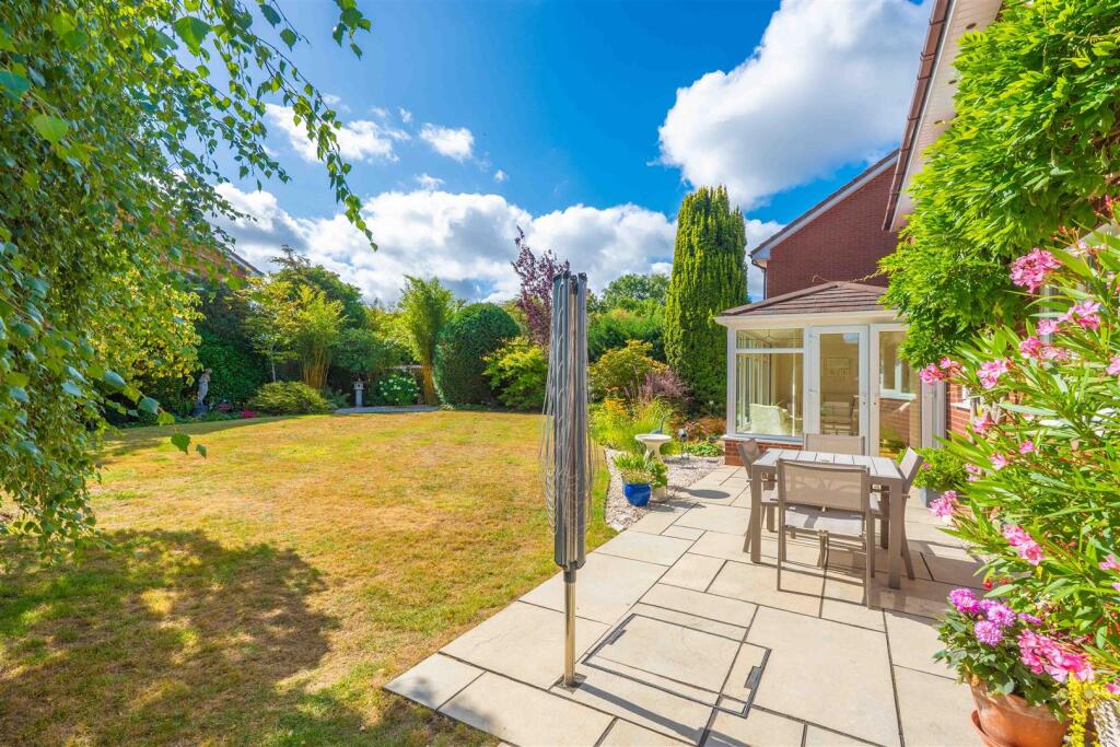 Additional image 16 of Northwick Crescent, Solihull