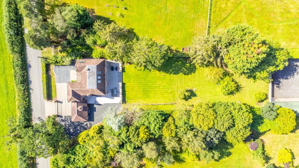 Additional image 40 of Vicarage Hill, Solihull, Tanworth-in-Arden B94 5EA