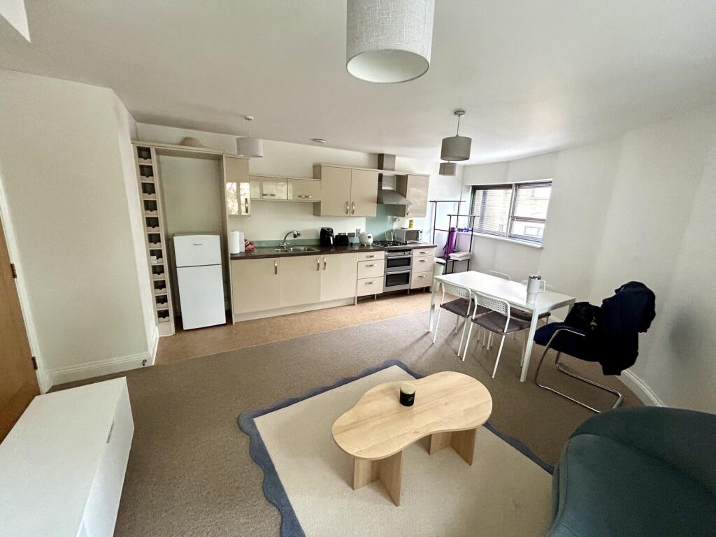 Additional image 2 of Park Road, Yeovil, BA20