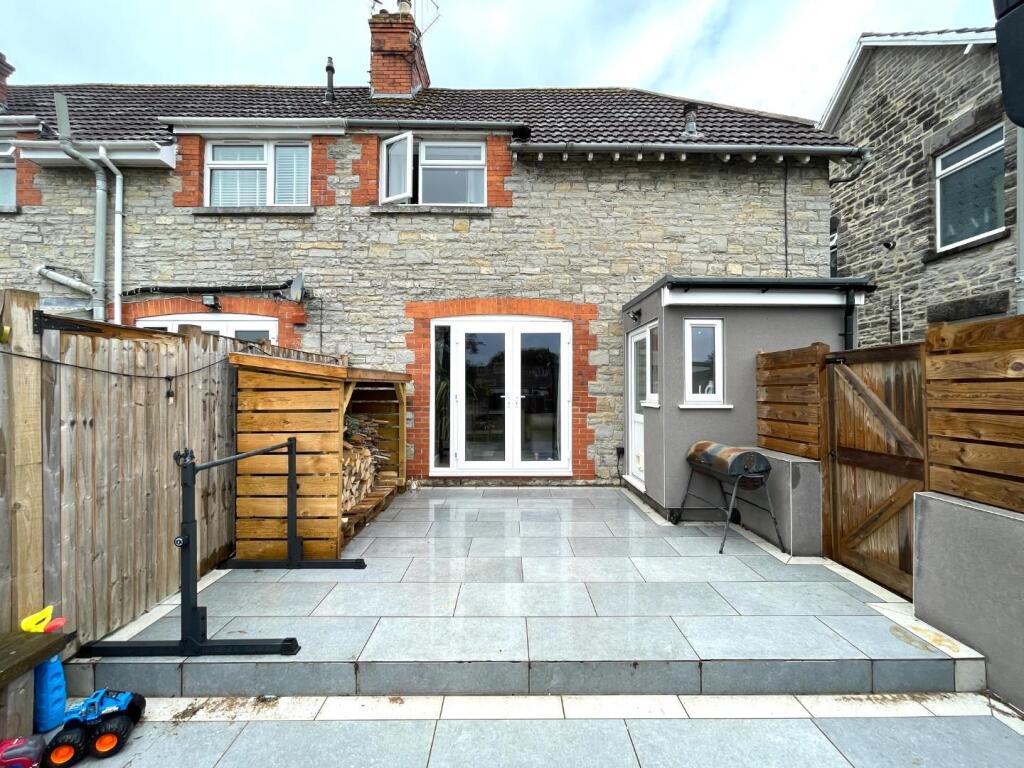 Additional image 15 of Merriman Road, Street