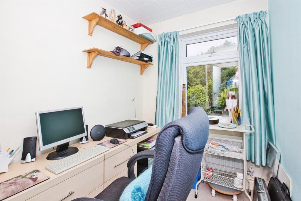 Additional image 10 of Monks Dale, Yeovil