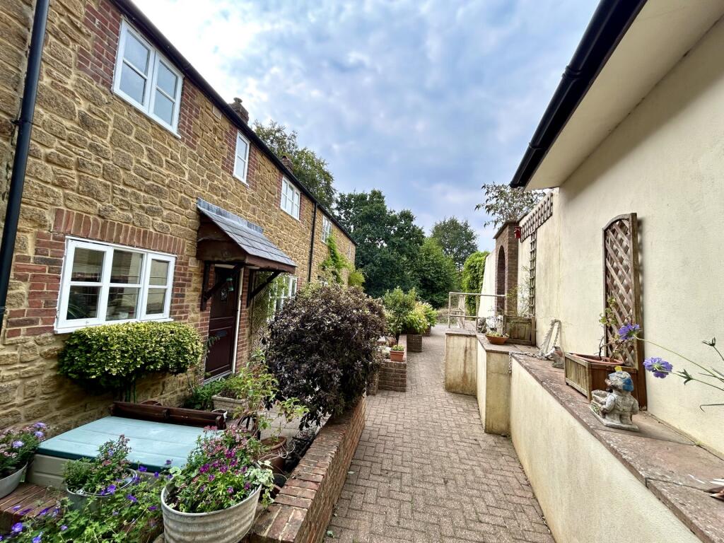 Additional image 24 of Lake Mews, Barwick, BA22