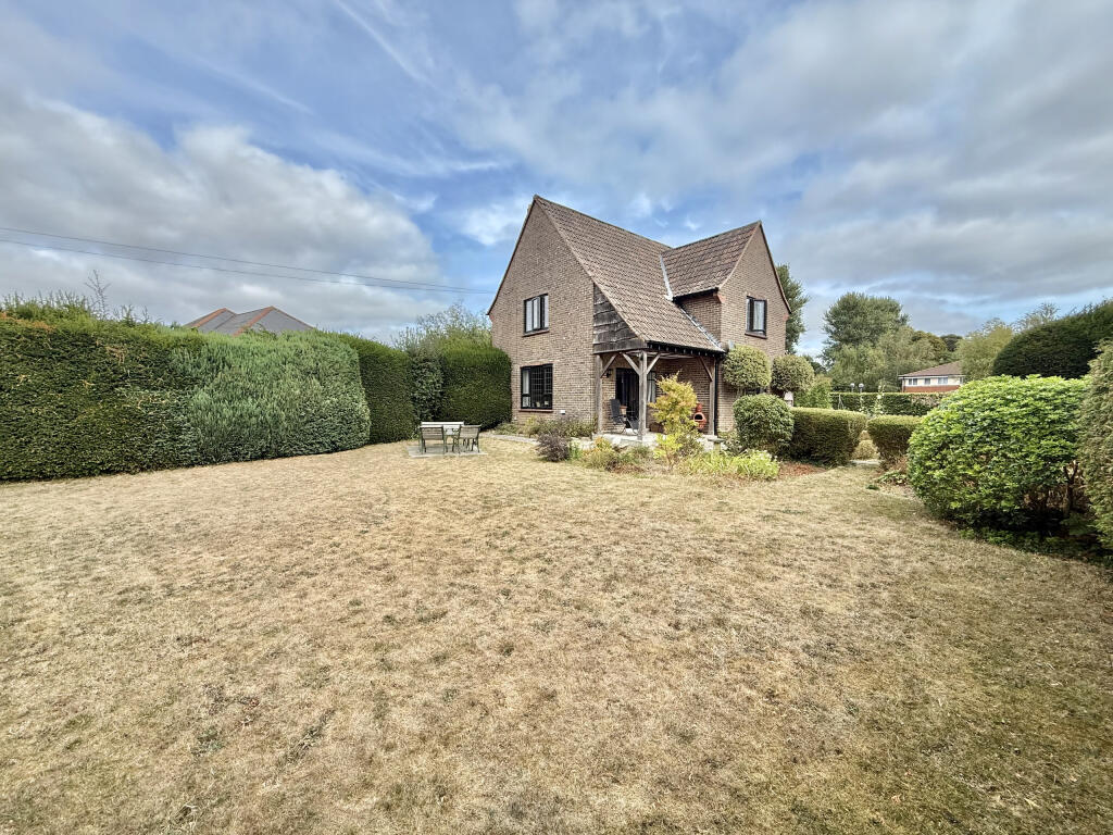 Additional image 33 of Ilchester Road, Yeovil, Somerset