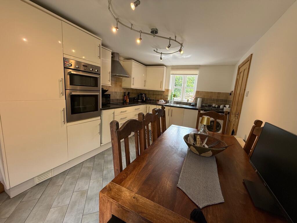 Additional image 5 of Lake Mews, Barwick Park, Yeovil, Somerset, BA22 9TB