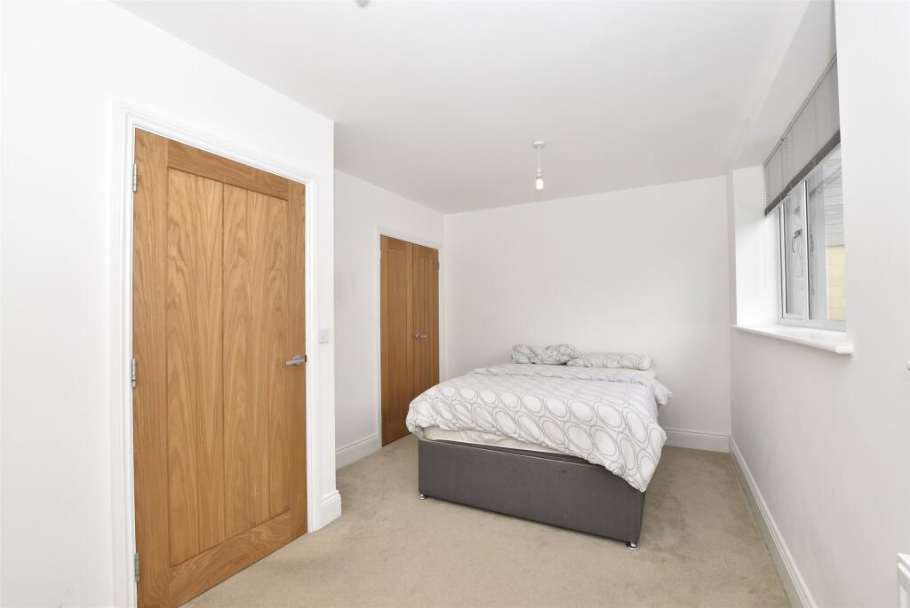 Additional image 8 of Red Lion Lane, Bath, Somerset, BA2