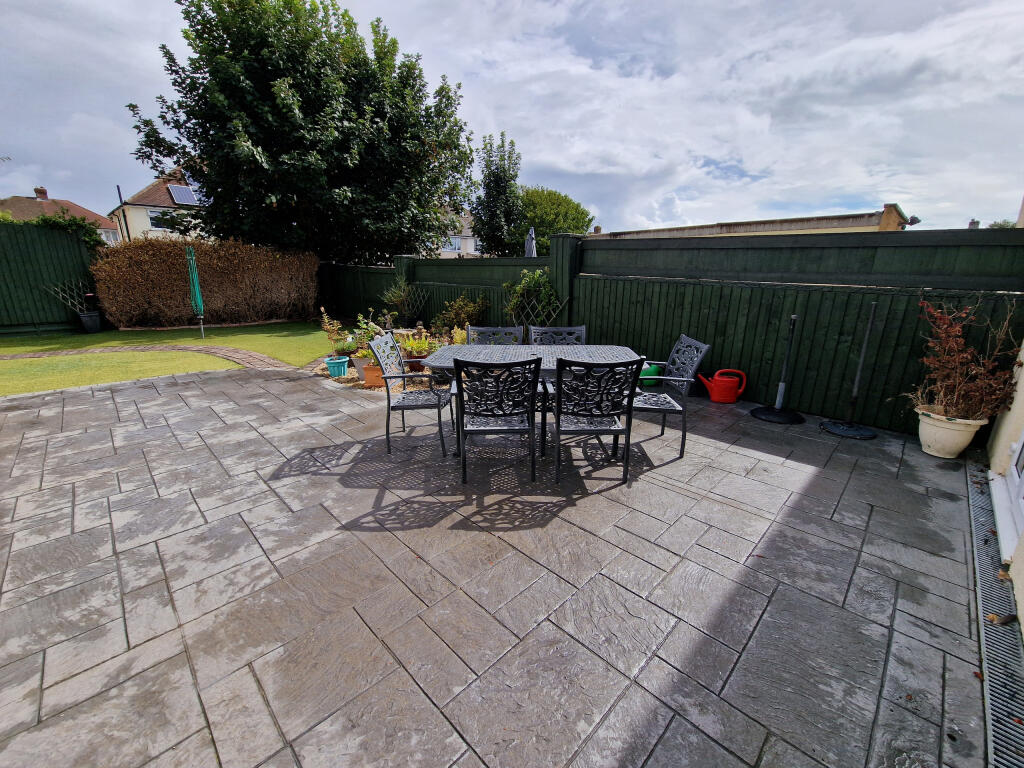 Additional image 14 of Albert Close, Yeovil, Somerset, BA21 3NS