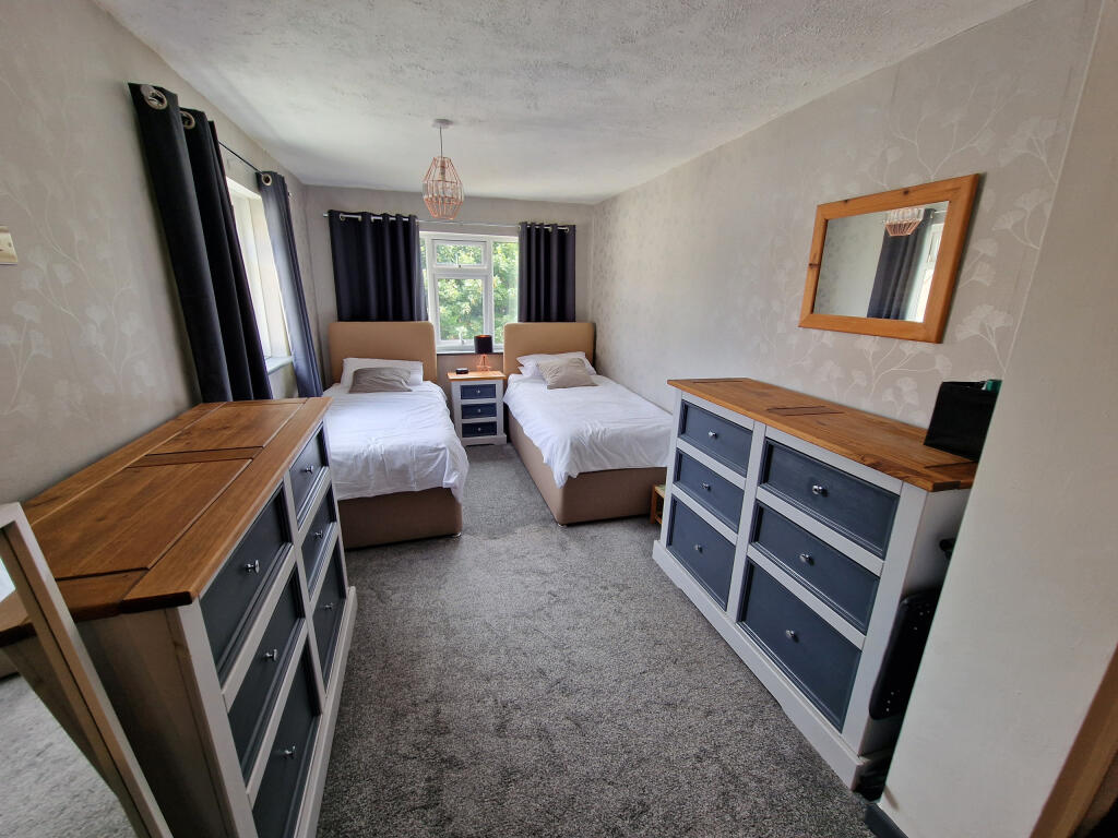 Additional image 9 of Albert Close, Yeovil, Somerset, BA21 3NS