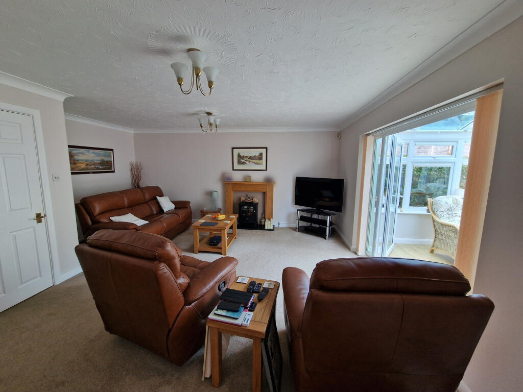 Additional image 4 of Nathan Close, Yeovil, Somerset, BA20 2TG