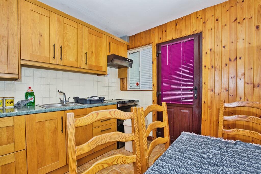 Additional image 4 of Great Orchard, Ilchester, Yeovil