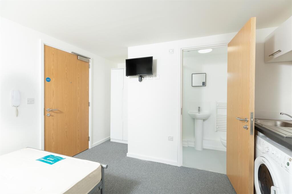 Additional image 2 of St Martins House, Wellsway, Bath, BA2