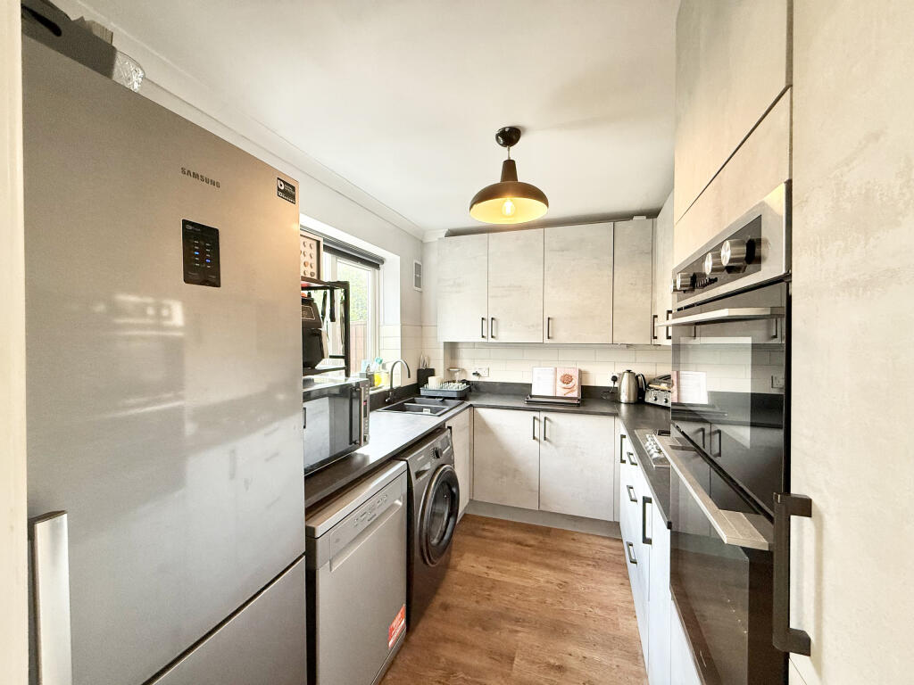 Additional image 10 of Lime Tree Avenue, Yeovil, Somerset