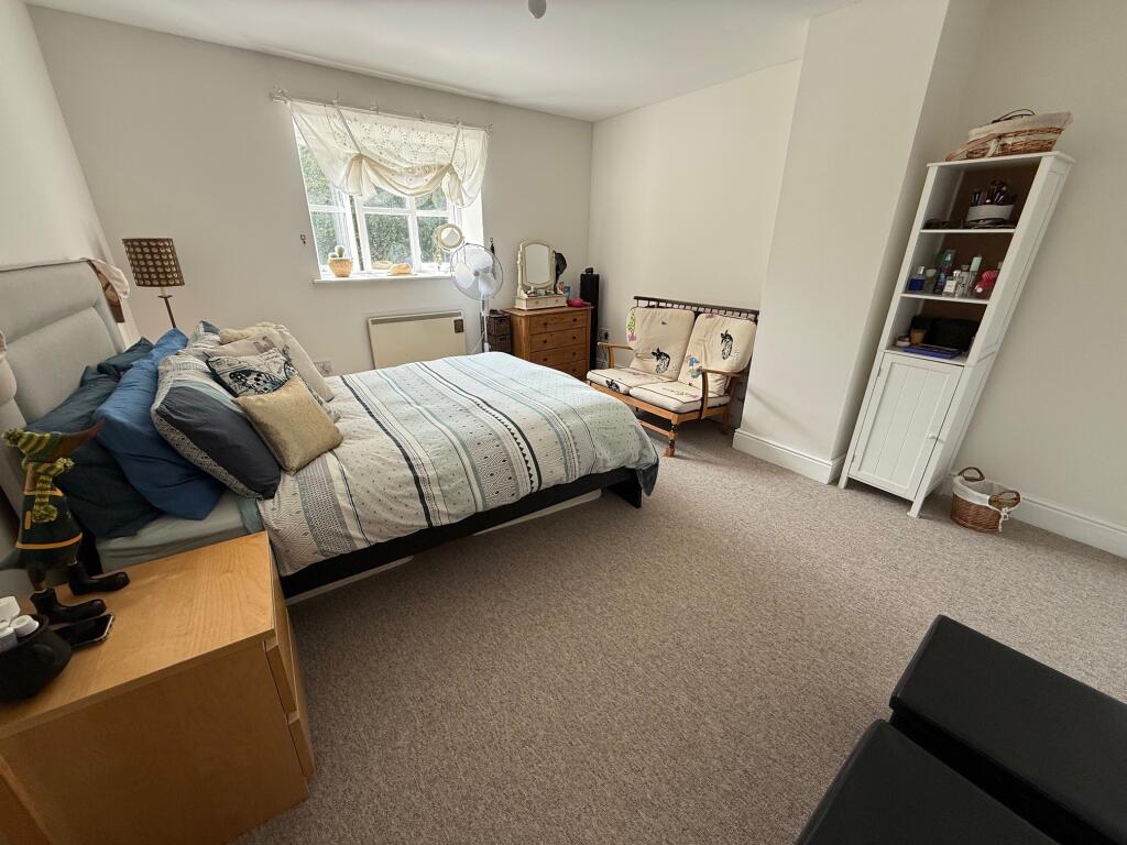 Additional image 7 of Lake Mews, Barwick Park, Yeovil, Somerset, BA22 9TB