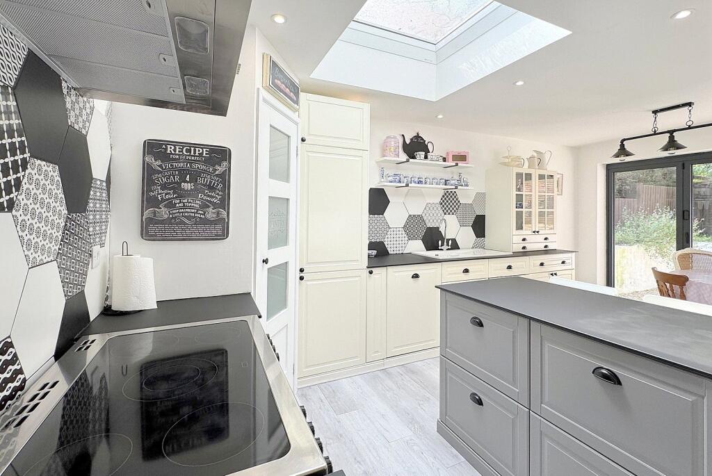 Additional image 5 of Cherry Pie Lane, Sparkford, Yeovil, Somerset, BA22