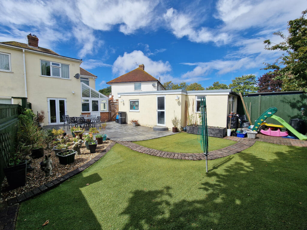 Additional image 15 of Albert Close, Yeovil, Somerset, BA21 3NS