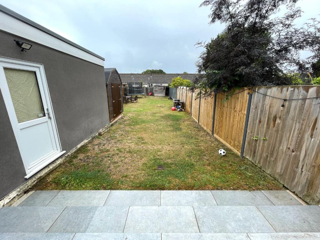 Additional image 14 of Merriman Road, Street