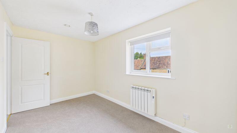 Additional image 4 of Flat 2 Coker Crescent, West Coker