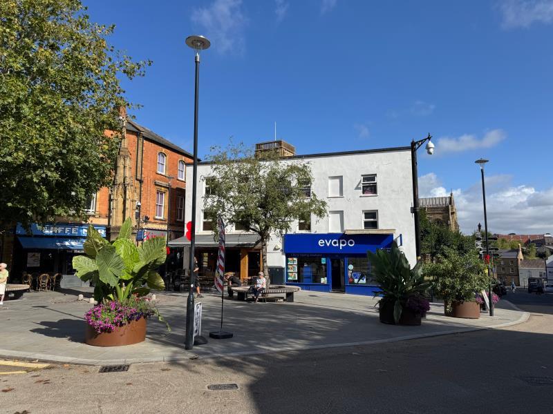 Property image for Suite 2nd floor, Second floor suite to let, 11-12 High Street, Yeovil BA20 1RG