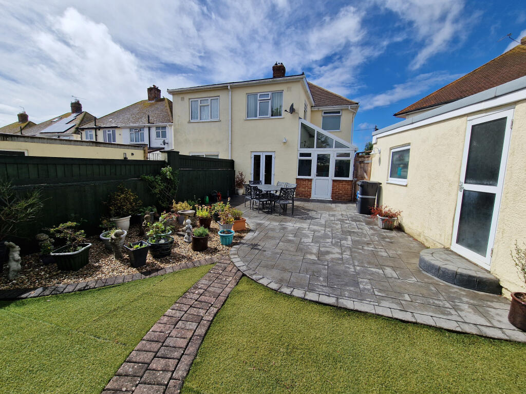 Additional image 12 of Albert Close, Yeovil, Somerset, BA21 3NS