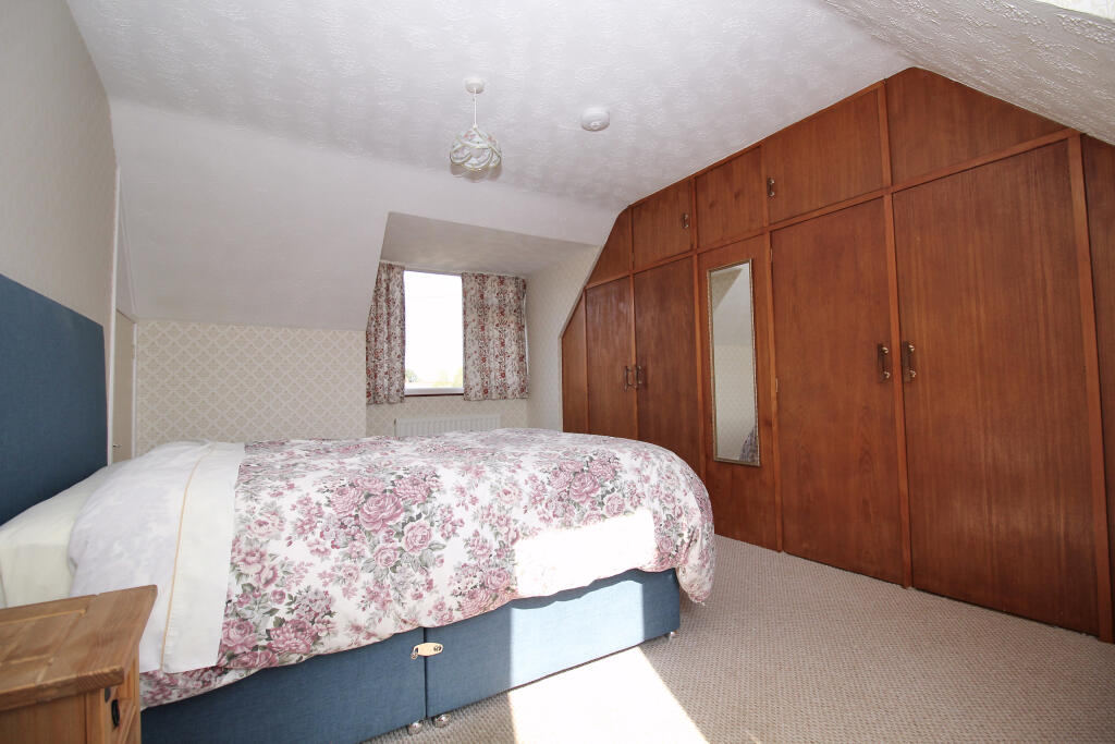 Additional image 9 of Oriel Road, Street