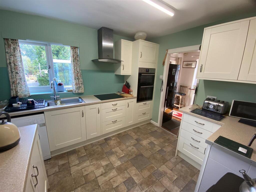 Additional image 4 of Main Street, Mudford