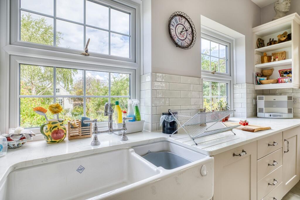 Additional image 14 of Somerton Road, Street