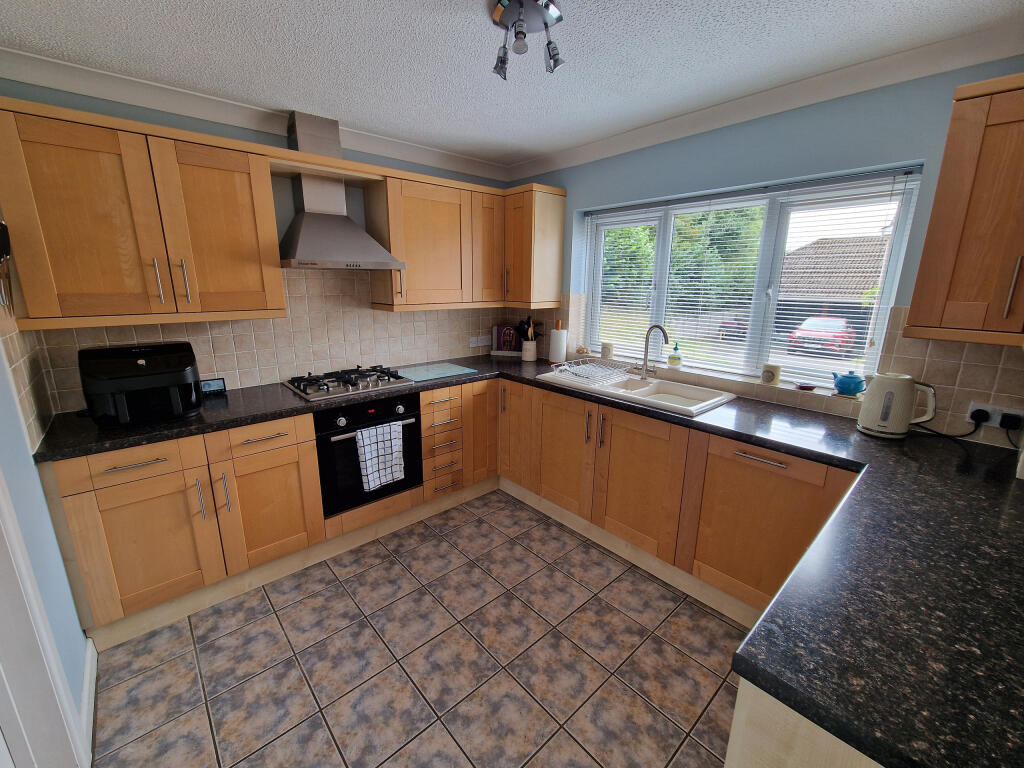 Additional image 6 of Nathan Close, Yeovil, Somerset, BA20 2TG