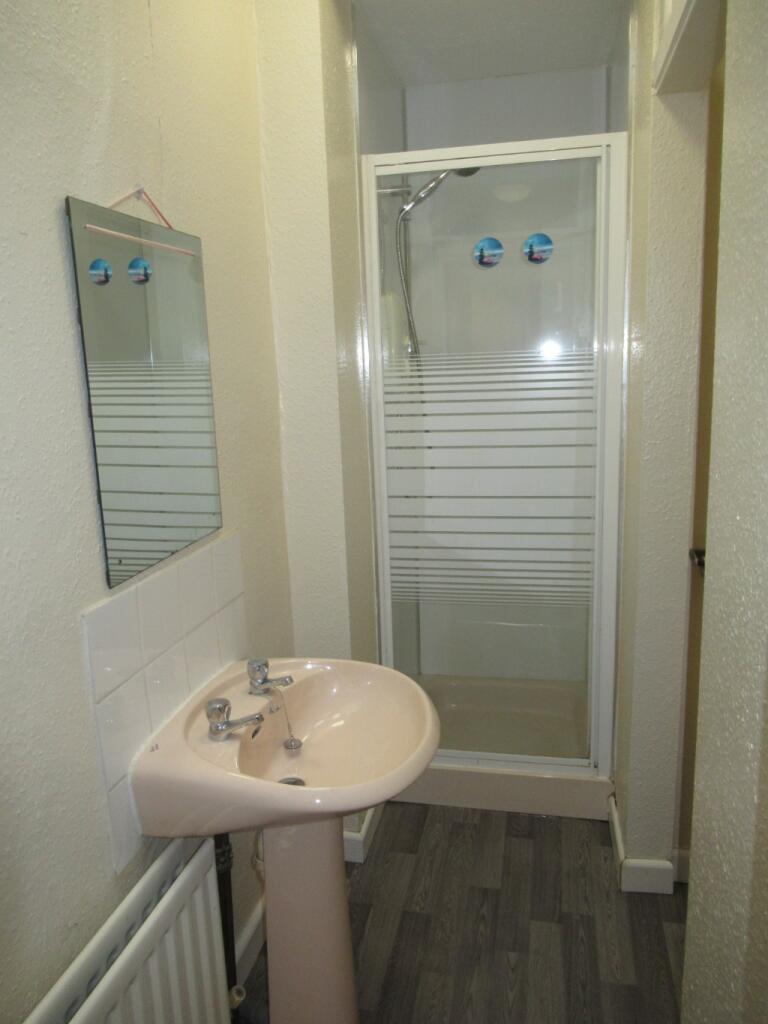 Additional image 9 of West End, Street