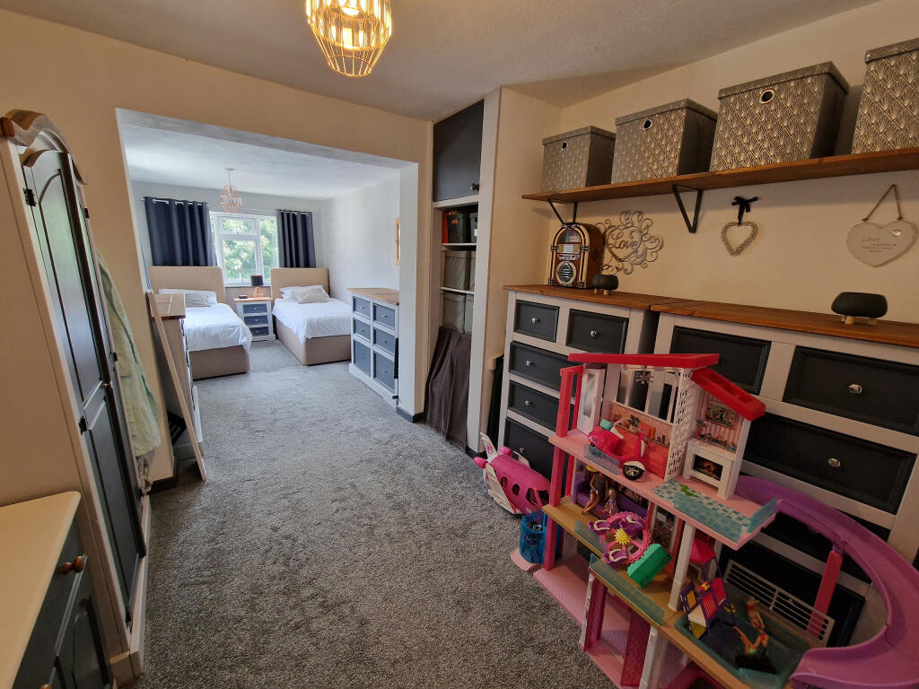 Additional image 10 of Albert Close, Yeovil, Somerset, BA21 3NS