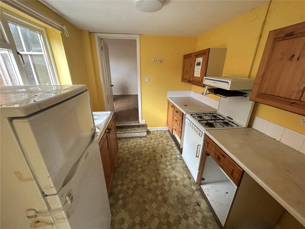 Additional image 5 of Camborne Grove, Yeovil, Somerset, BA21