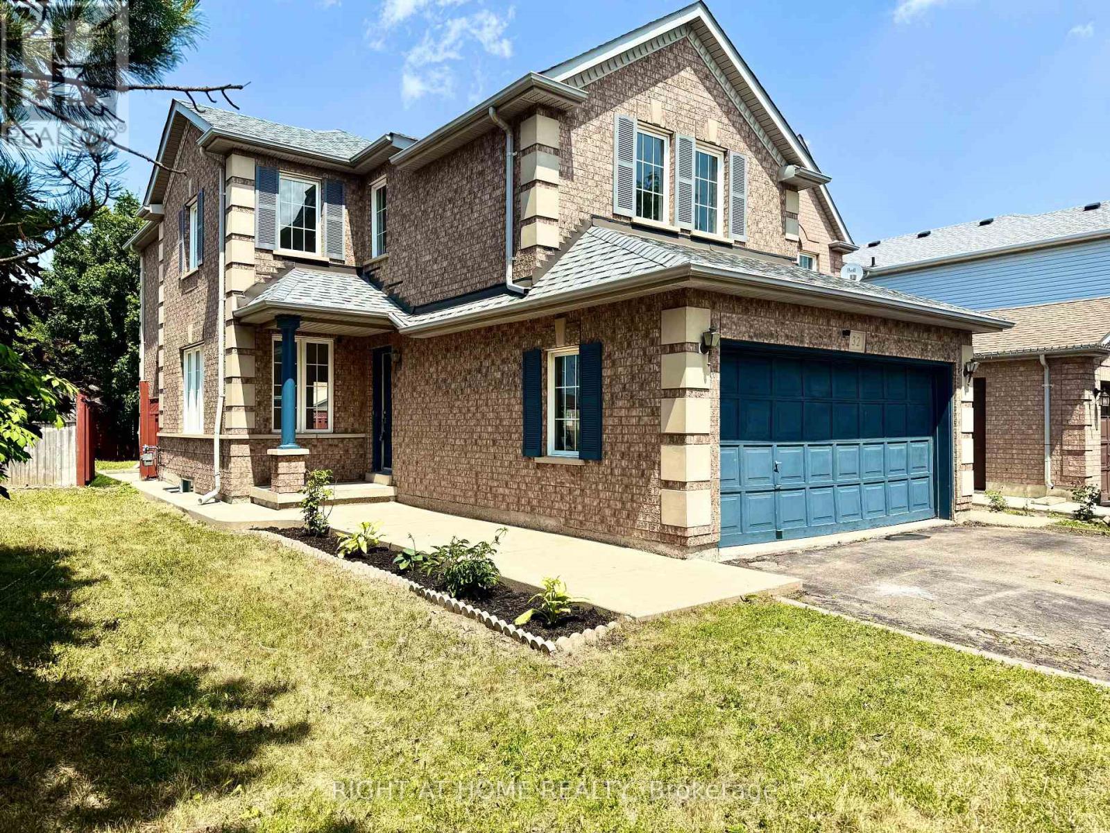 32 HOCKEN COURT|Brampton (Sandringham-Wellington), Ontario L6R2T7