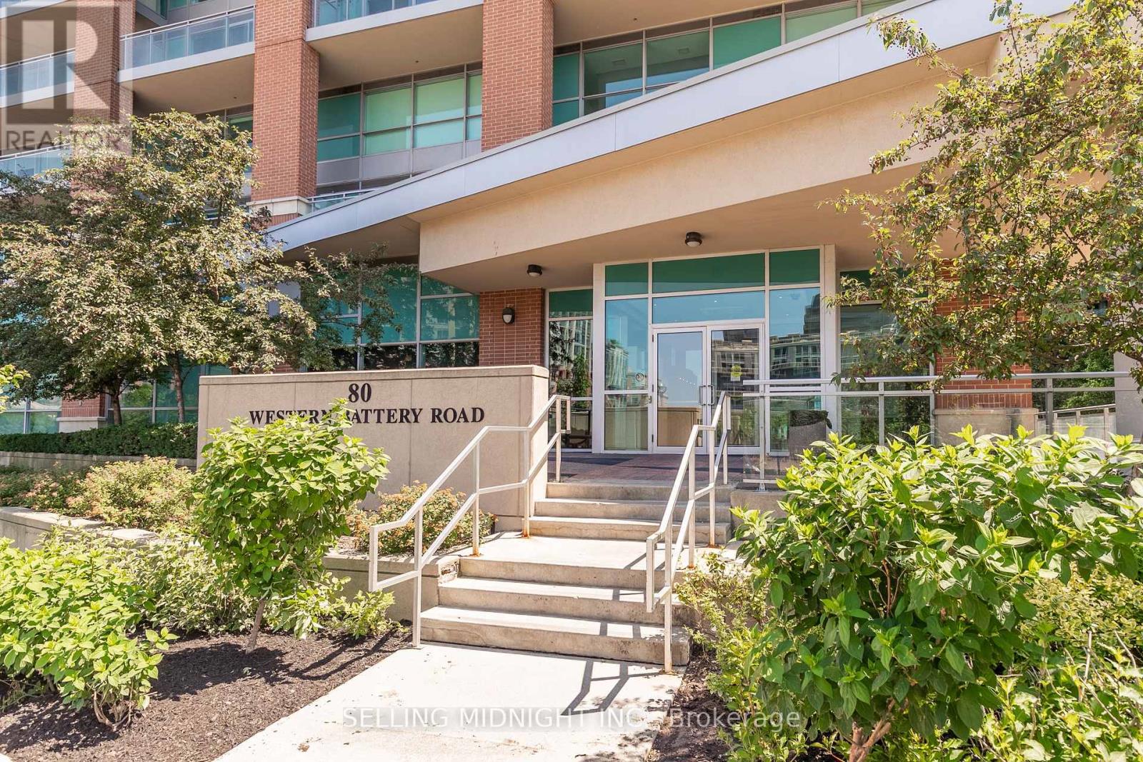 1112 - 80 WESTERN BATTERY ROAD|Toronto (Niagara), Ontario M6K3S1