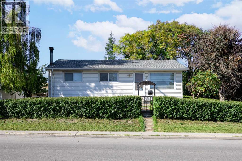 3012 30 Avenue SE|Calgary, Alberta T2B0G7