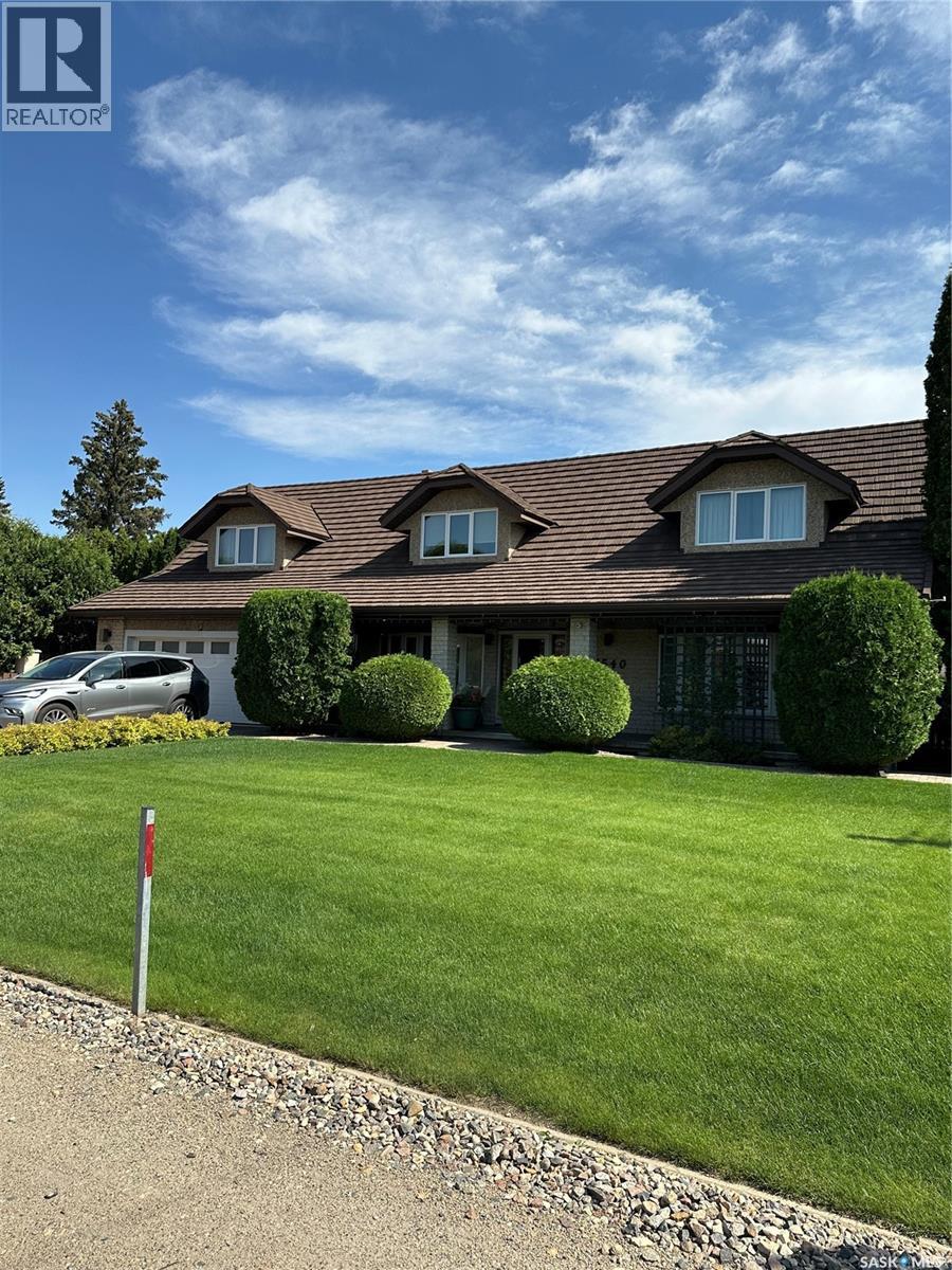 1540 Crerar DRIVE|Saskatoon, Saskatchewan S7M5K7