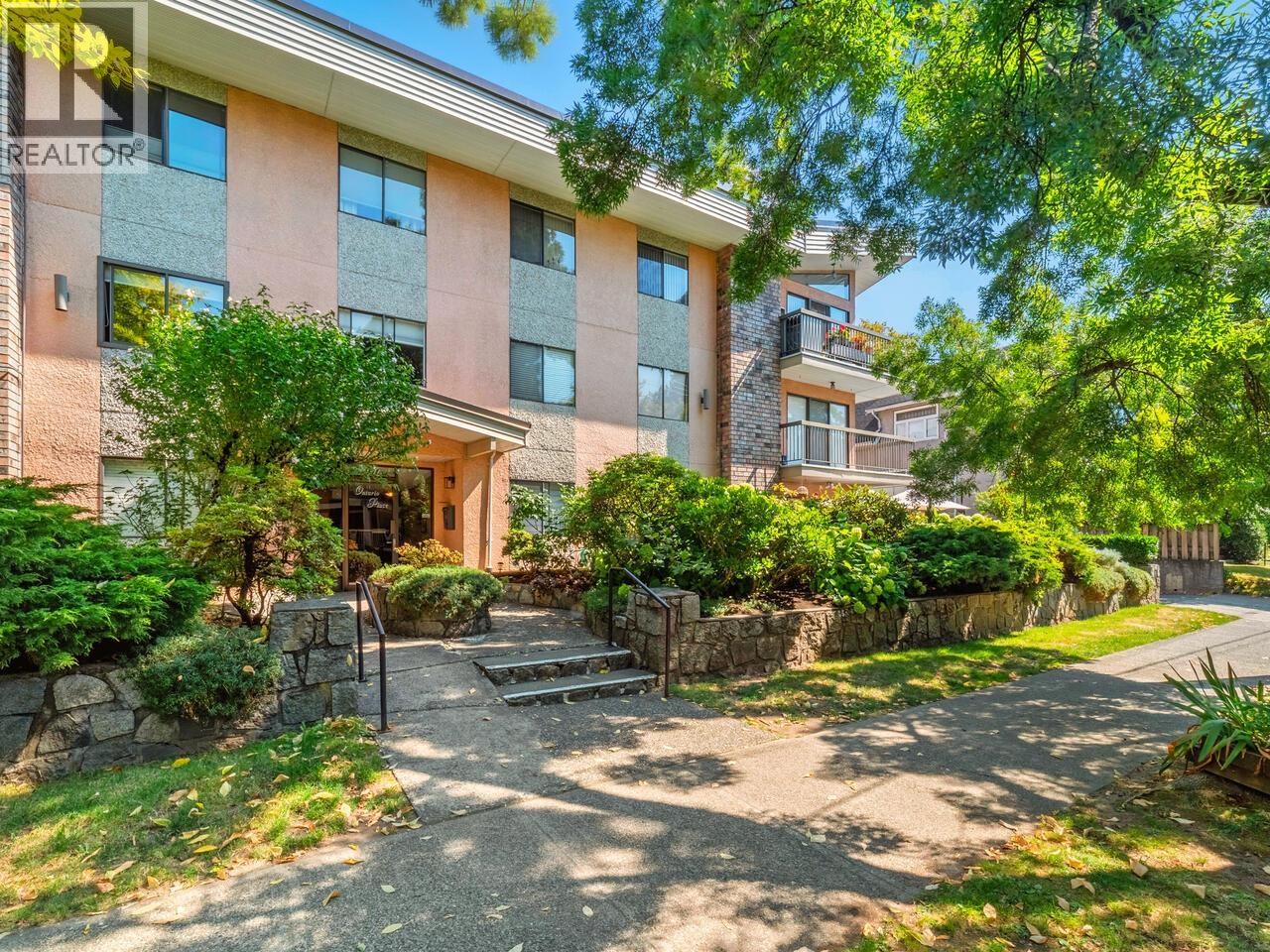 101 2910 ONTARIO STREET|Vancouver, British Columbia V5T2Y6