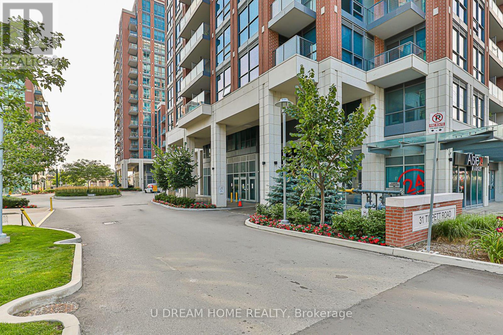 536 - 31 TIPPETT ROAD|Toronto (Clanton Park), Ontario M3H0C8