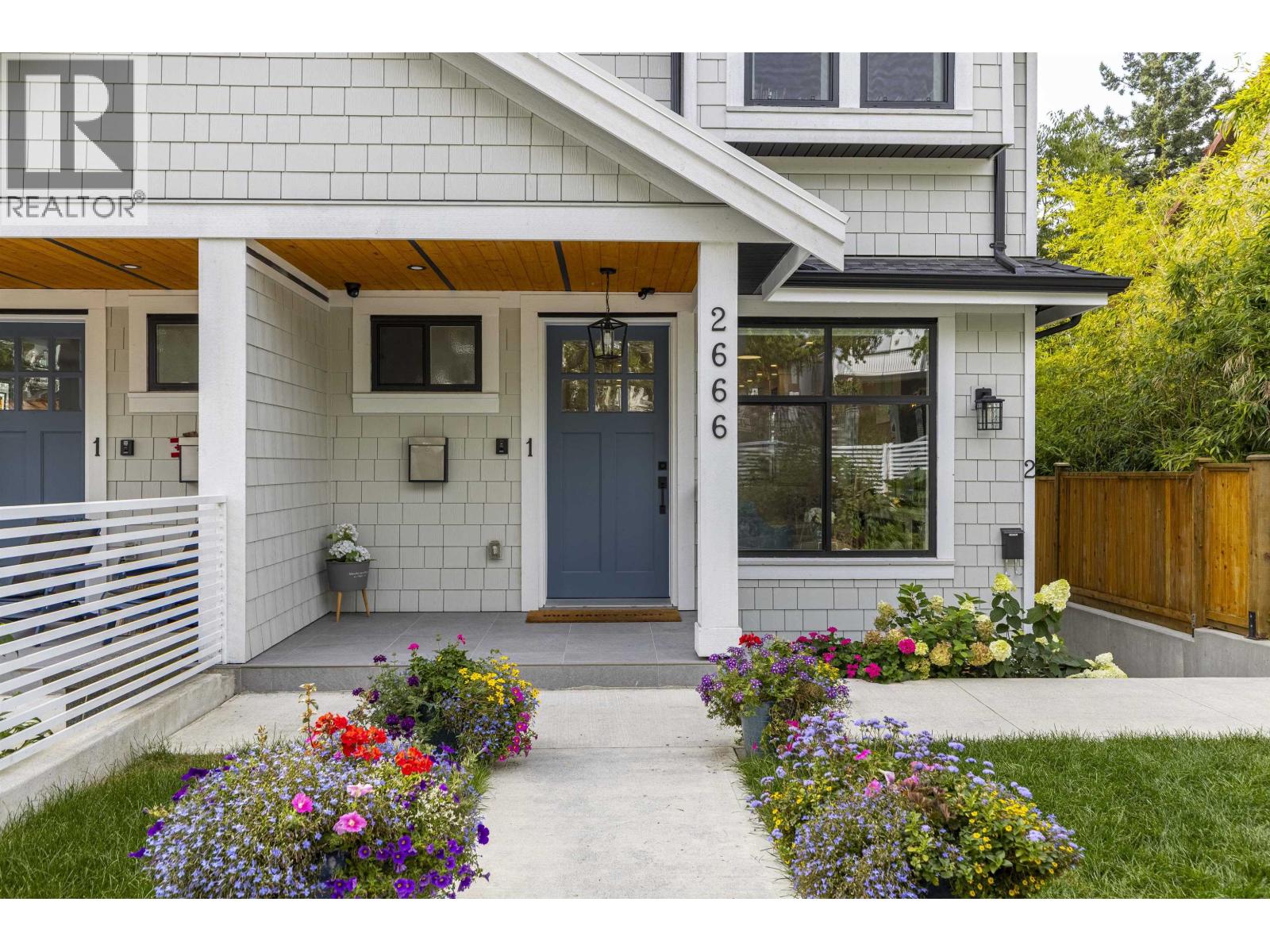 Property image for 2666 E 6TH AVENUE|Vancouver, British Columbia V5M1R3