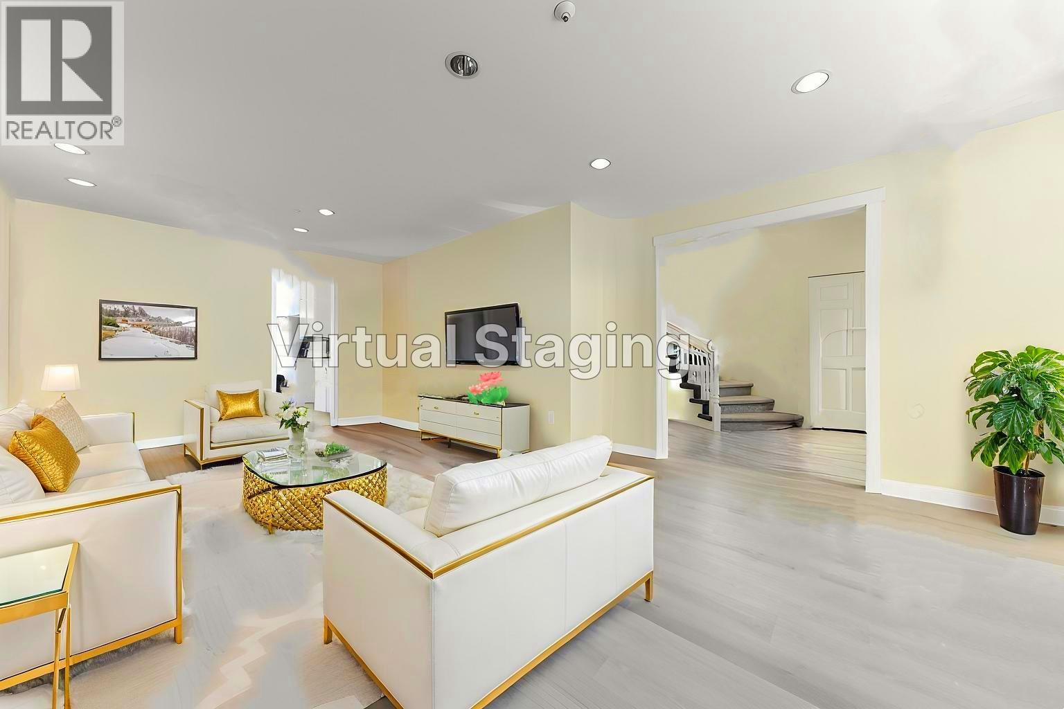 75 E 56TH AVENUE|Vancouver, British Columbia V5X1P7