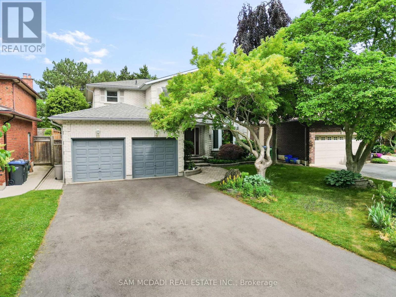 Property image for 1713 PENGILLEY PLACE|Mississauga (Clarkson), Ontario L5J4R8