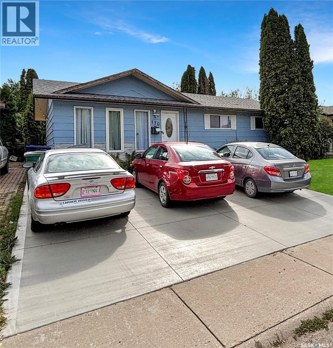 170 Whitecap CRESCENT|Saskatoon, Saskatchewan S7M5C5