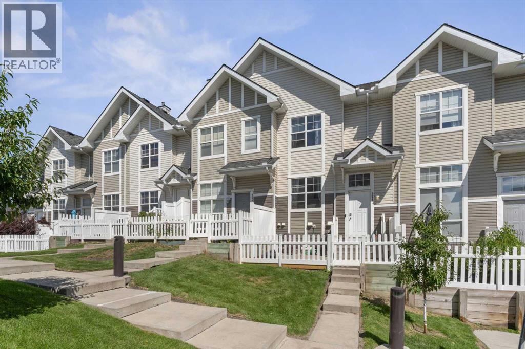 3096 New Brighton Gardens SE|Calgary, Alberta T2Z0A4