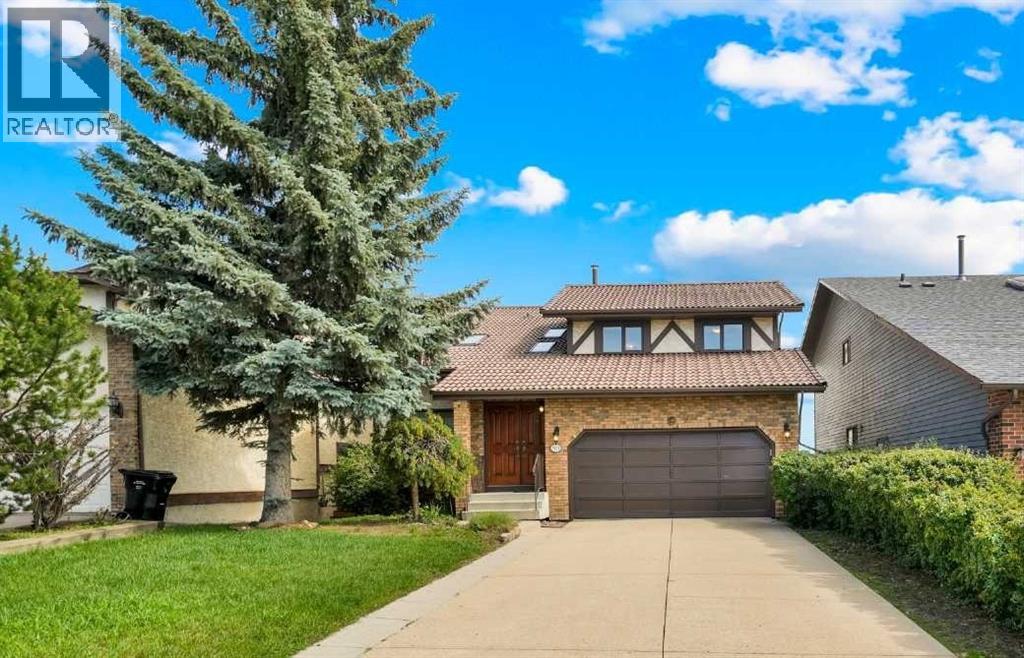 99 Hawkcliff Way NW|Calgary, Alberta T3G2S3