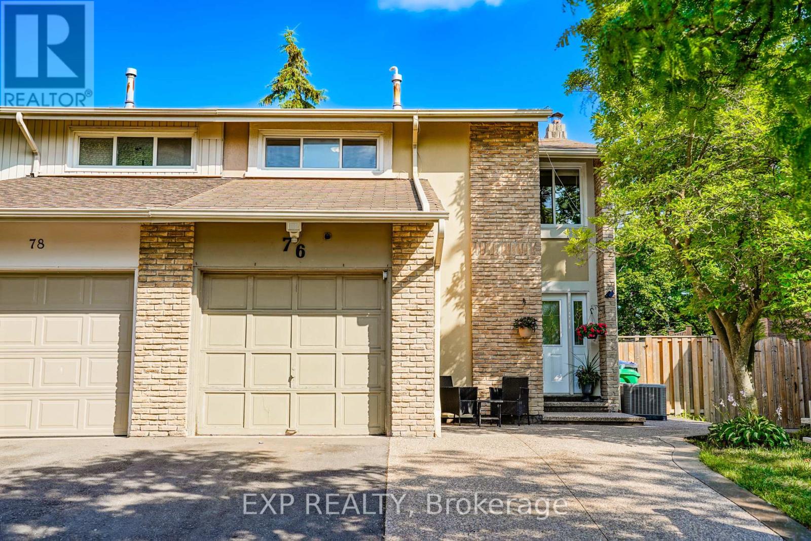 Property image for 76 SALISBURY CIRCLE|Brampton (Brampton North), Ontario L6V2Z5