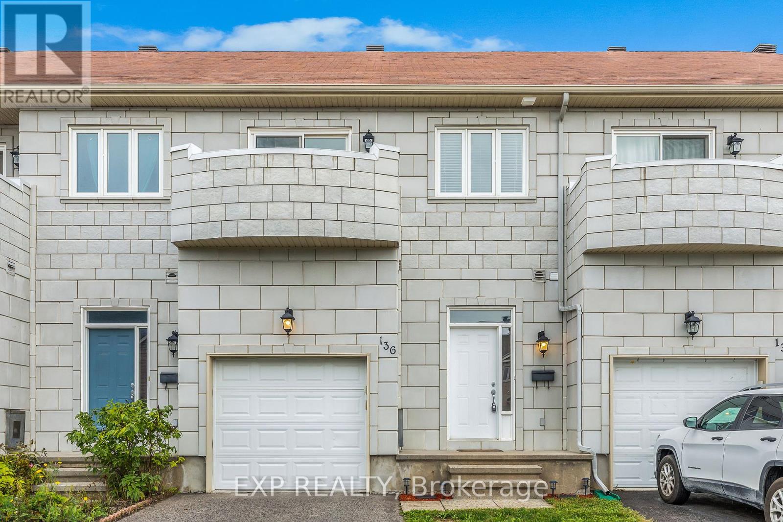 Property image for 136 WHISPERING WINDS WAY|Ottawa, Ontario K1W0B7